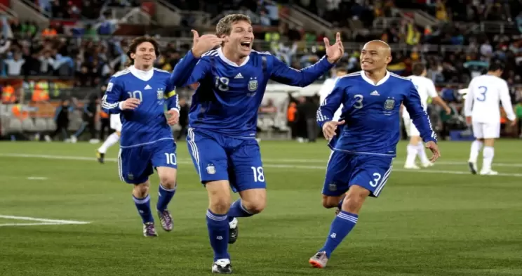 阿德莱德联直播_阿德莱德联免费在线观看体育直播赛事_阿德莱德联体育直播赛事频道直播-24直播
